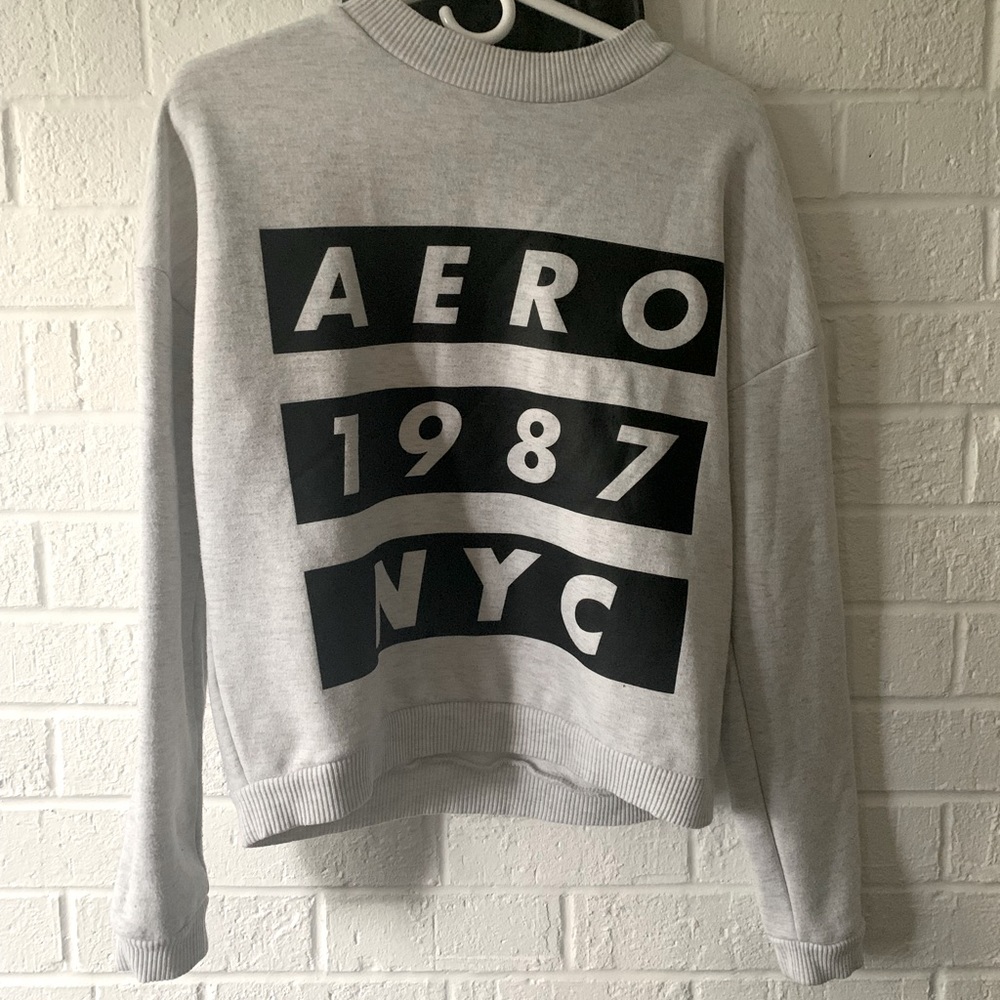 Grey Aeropostale 1987 crewneck women’s medium
